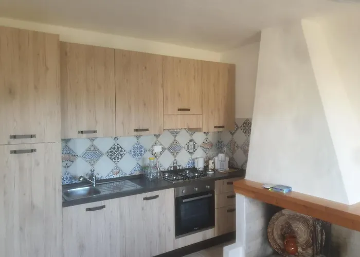 Le Farfalle In Trifamiliare Ferienhaus Porto Istana
